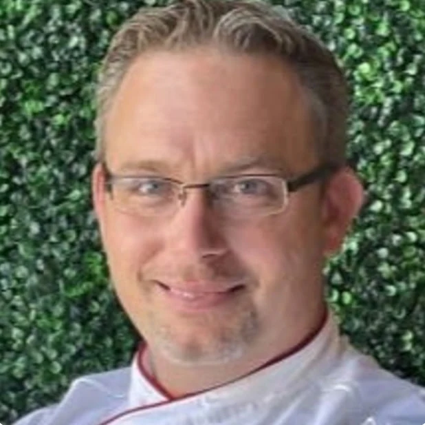 Chef Jason Oesterreicher