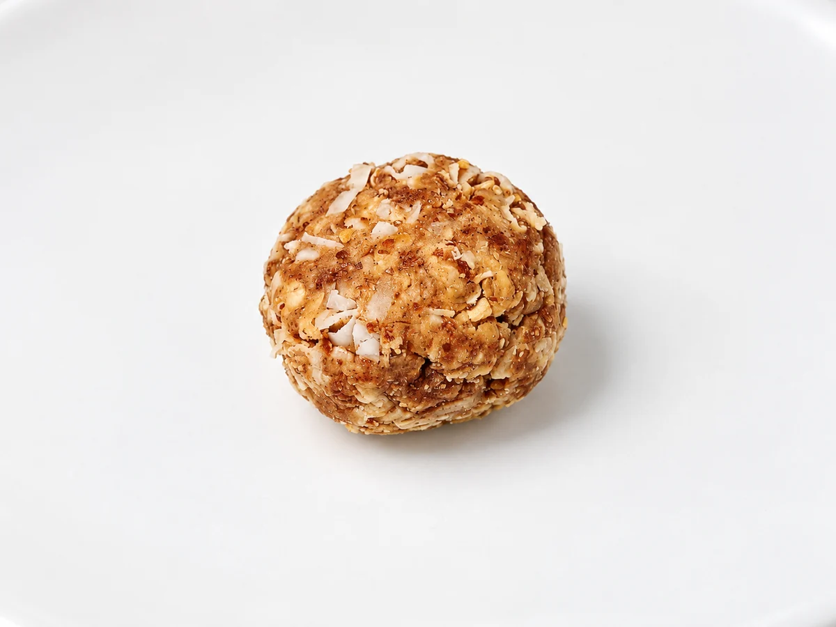 Lemon Coconut protein ball
